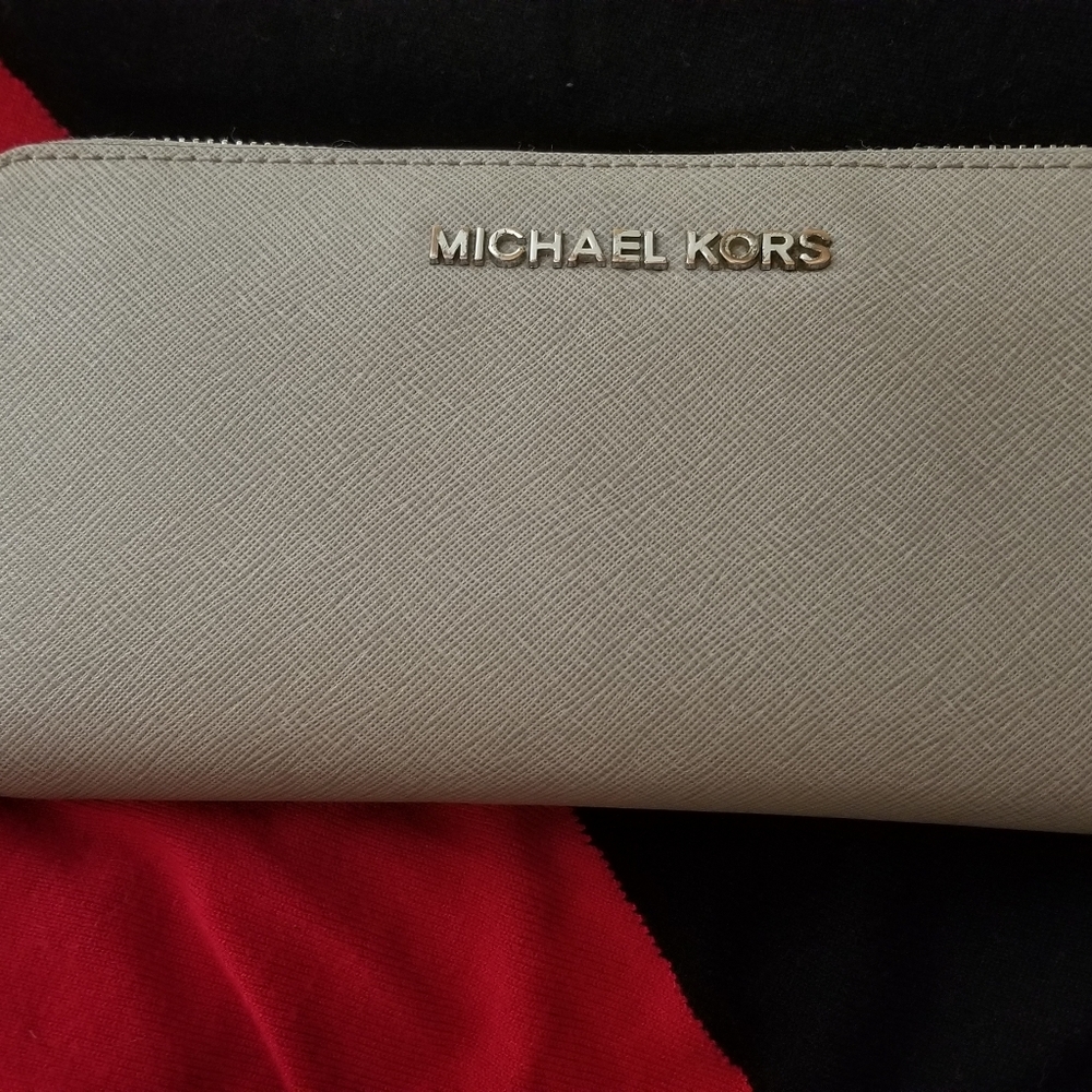 Michael Kors Grey Wallet
